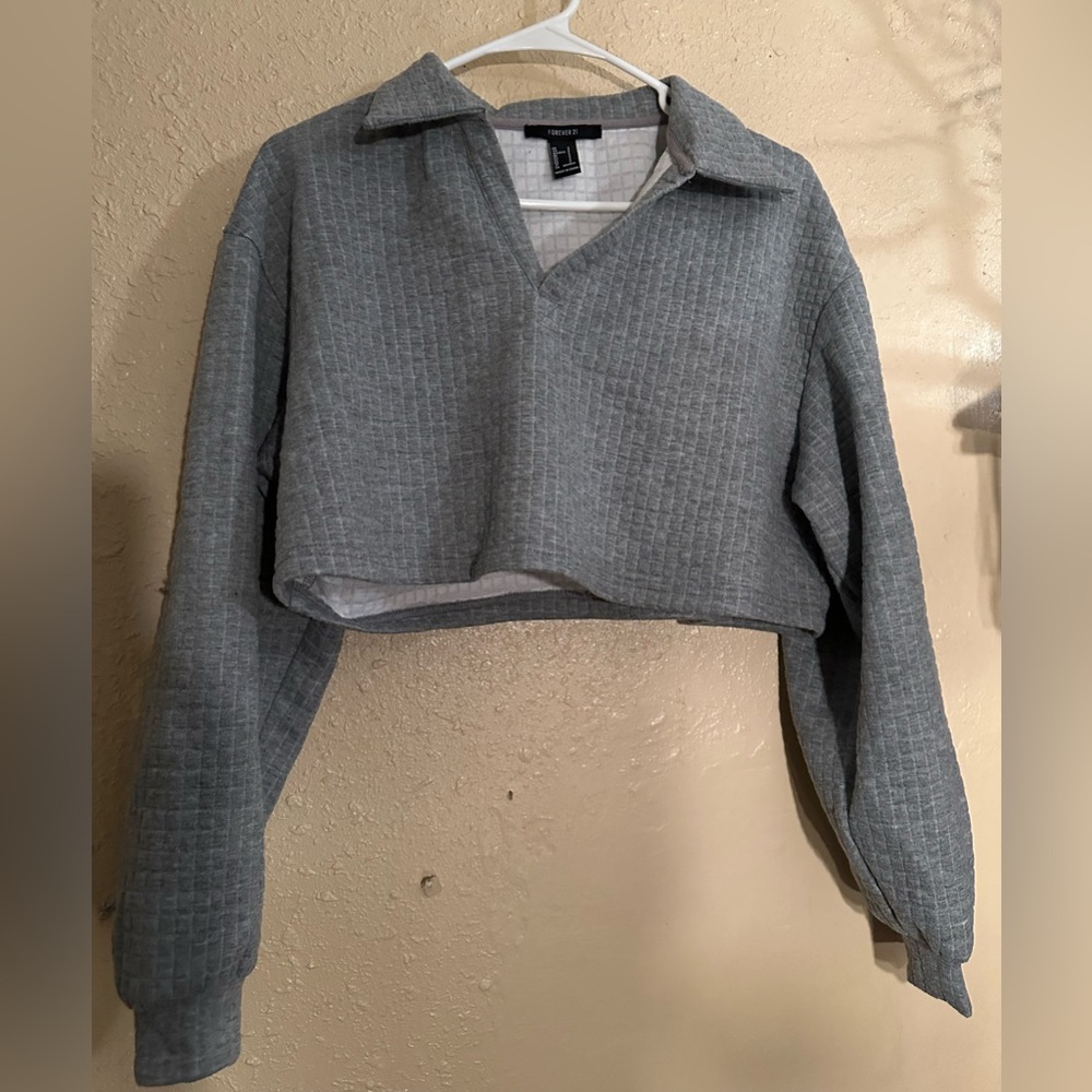 Cropped Grey Crewneck